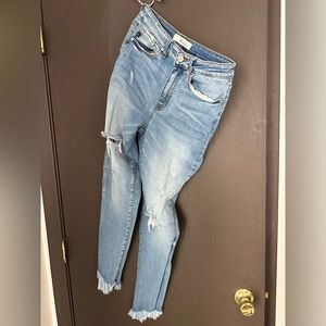 Kancan Distressed Skinny Jeans